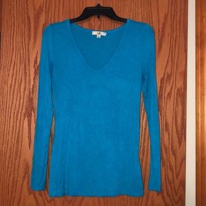 Light blue long sleeve tee